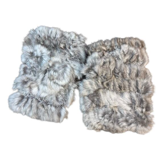 JOCELYN Knit & Rabbit Fur Fingerless Gloves In Light Gray Mist - Picture 2 of 7